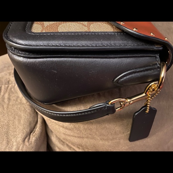 Coach Georgie Handbag - Picture 8 of 15
